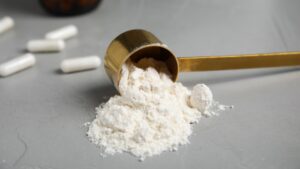 Creatine monohydrate powder supplement